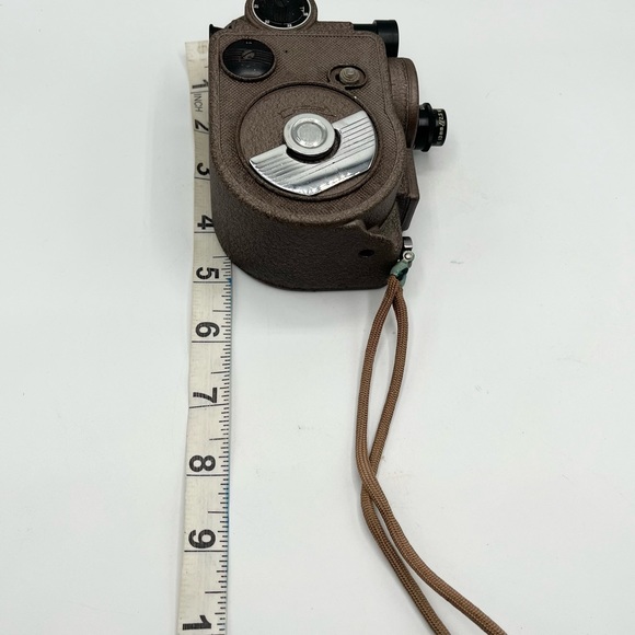 Vintage Revere Eight Model 88 Movie Camera & Leather Case - Picture 5 of 5